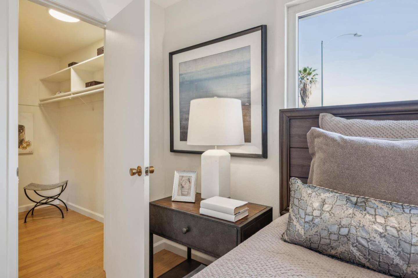 Detail Gallery Image 23 of 41 For 3352 Villa Robleda Dr, Mountain View,  CA 94040 - 4 Beds | 2/1 Baths