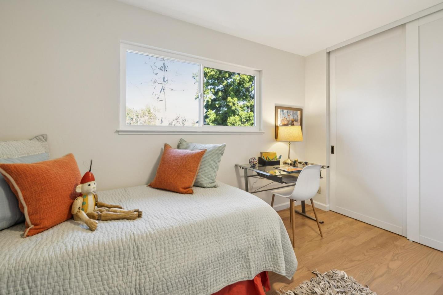 Detail Gallery Image 30 of 41 For 3352 Villa Robleda Dr, Mountain View,  CA 94040 - 4 Beds | 2/1 Baths