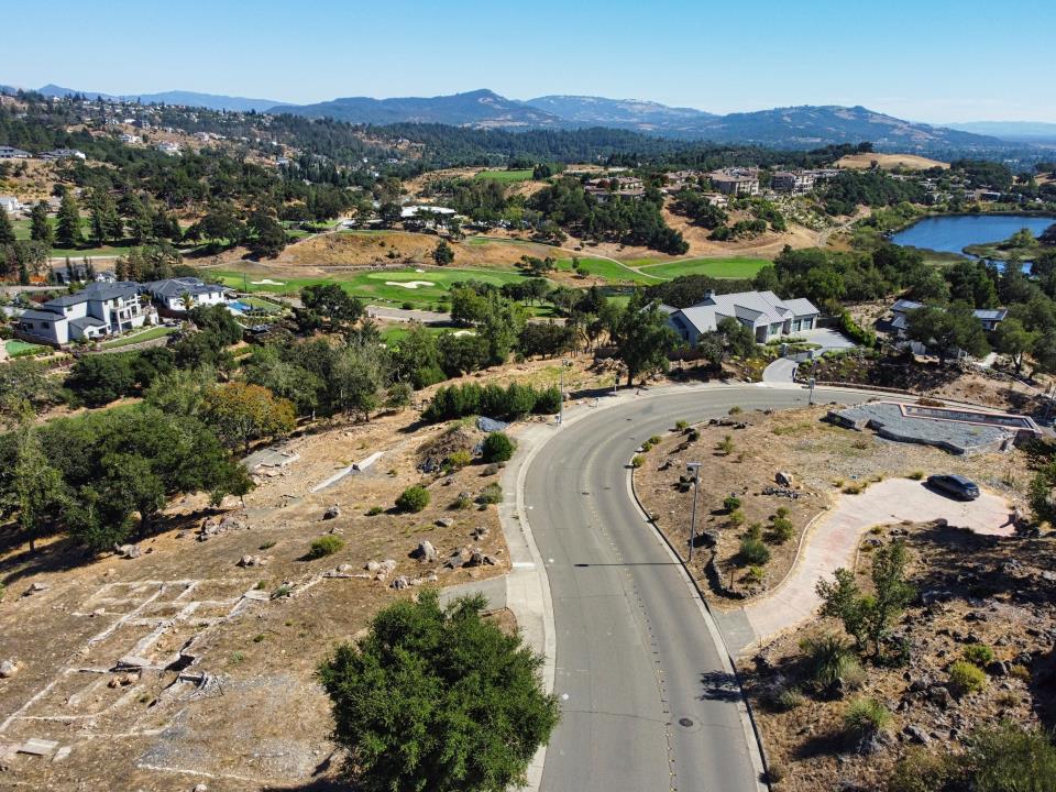 3776 Skyfarm Drive, Santa Rosa, CA, 95403
