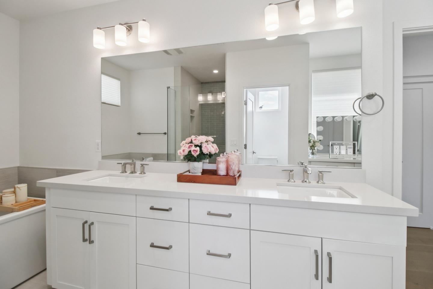 Detail Gallery Image 14 of 37 For 15040 Briggs Court, Los Gatos,  CA 95032 - 2 Beds | 2/1 Baths