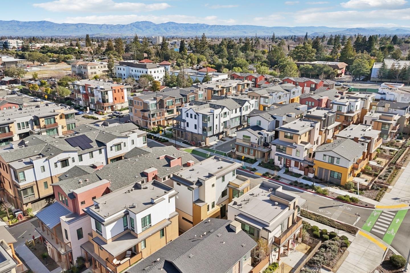 Detail Gallery Image 23 of 37 For 15040 Briggs Court, Los Gatos,  CA 95032 - 2 Beds | 2/1 Baths
