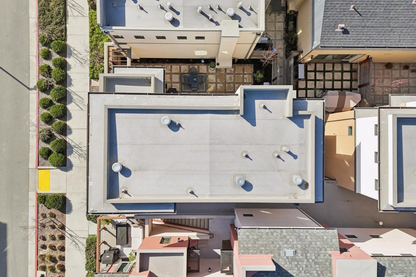 Detail Gallery Image 24 of 37 For 15040 Briggs Court, Los Gatos,  CA 95032 - 2 Beds | 2/1 Baths