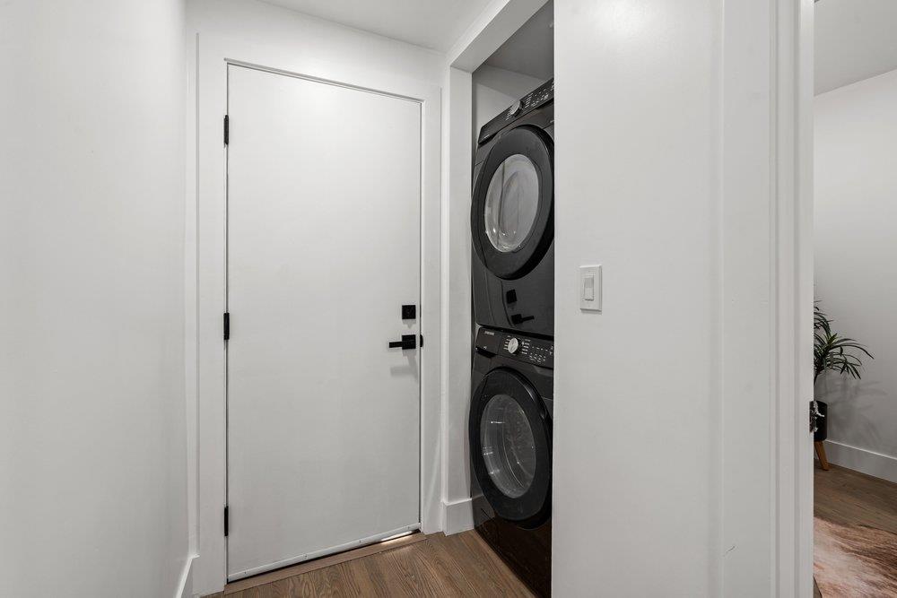 Detail Gallery Image 23 of 31 For 579 Green Manor Ct, Palo Alto,  CA 94301 - 2 Beds | 1 Baths