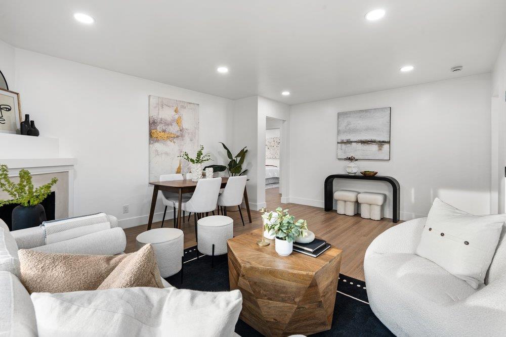 Detail Gallery Image 8 of 31 For 579 Green Manor Ct, Palo Alto,  CA 94301 - 2 Beds | 1 Baths