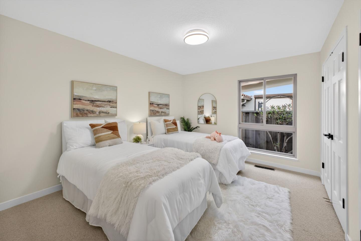 Detail Gallery Image 23 of 43 For 3411 Shady Spring Ln, Mountain View,  CA 94040 - 4 Beds | 2/1 Baths