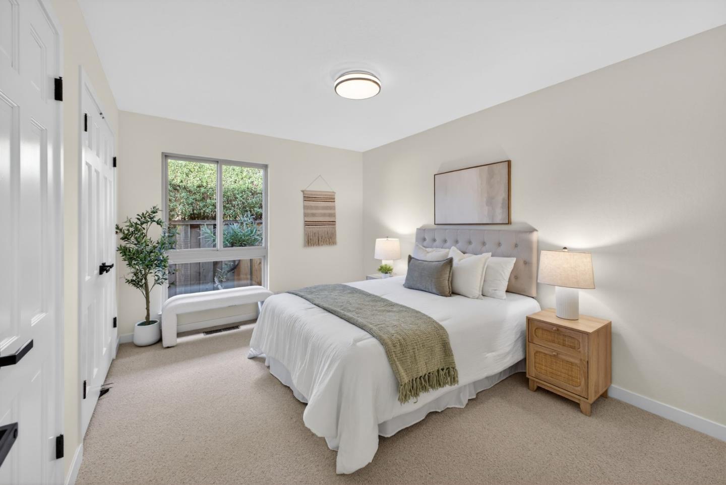 Detail Gallery Image 27 of 43 For 3411 Shady Spring Ln, Mountain View,  CA 94040 - 4 Beds | 2/1 Baths