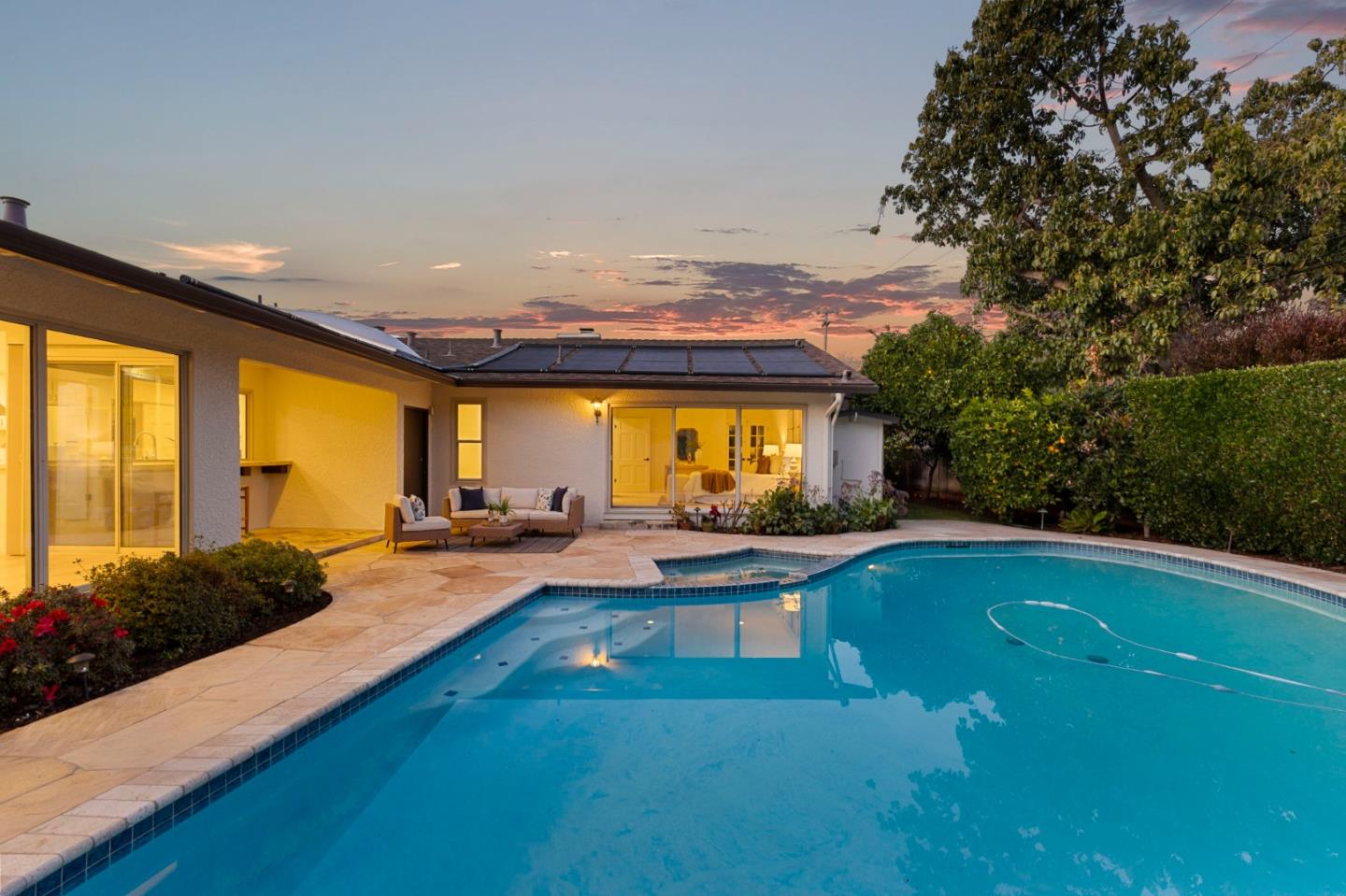 Detail Gallery Image 34 of 43 For 3411 Shady Spring Ln, Mountain View,  CA 94040 - 4 Beds | 2/1 Baths