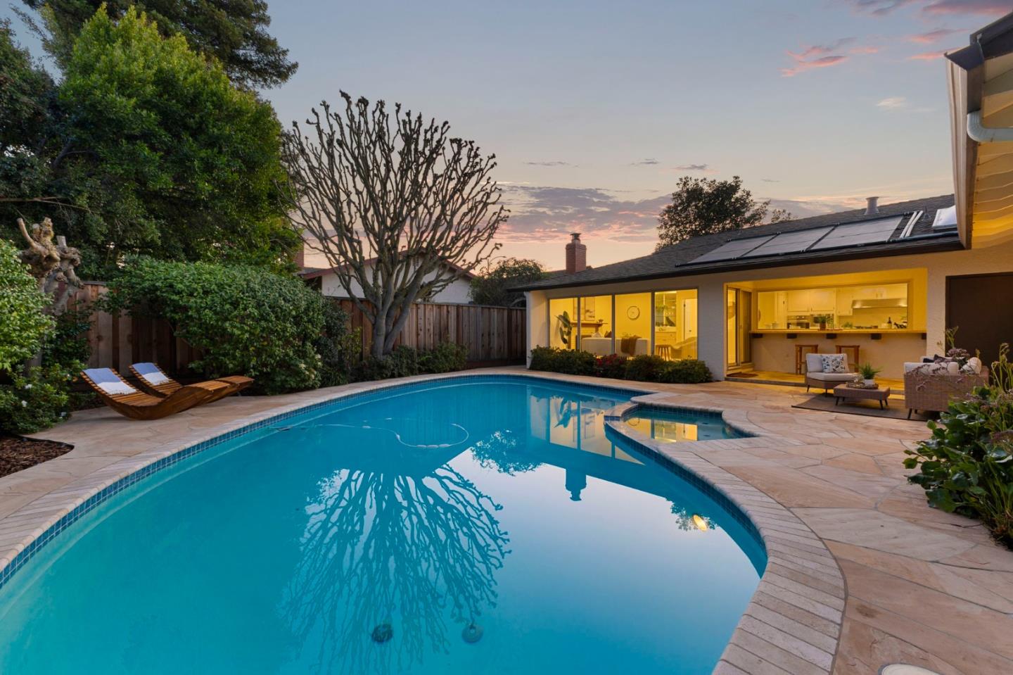 Detail Gallery Image 35 of 43 For 3411 Shady Spring Ln, Mountain View,  CA 94040 - 4 Beds | 2/1 Baths