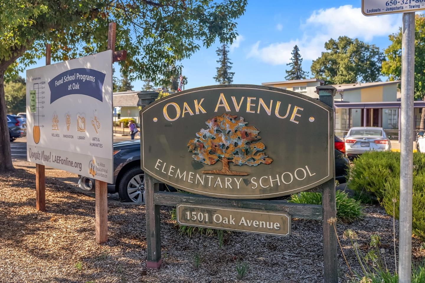 Detail Gallery Image 38 of 43 For 3411 Shady Spring Ln, Mountain View,  CA 94040 - 4 Beds | 2/1 Baths