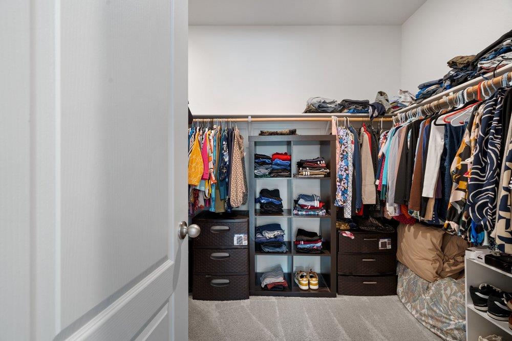 Detail Gallery Image 20 of 53 For 2111 Rosewood Dr, Hollister,  CA 95023 - 4 Beds | 2/1 Baths