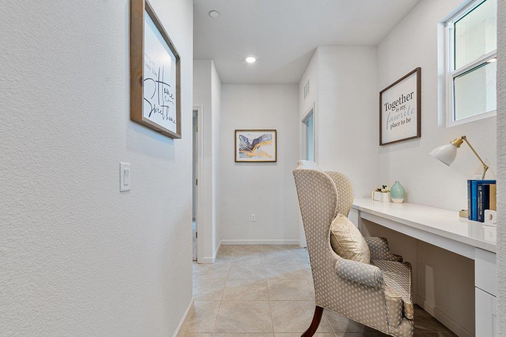 Detail Gallery Image 22 of 53 For 2111 Rosewood Dr, Hollister,  CA 95023 - 4 Beds | 2/1 Baths