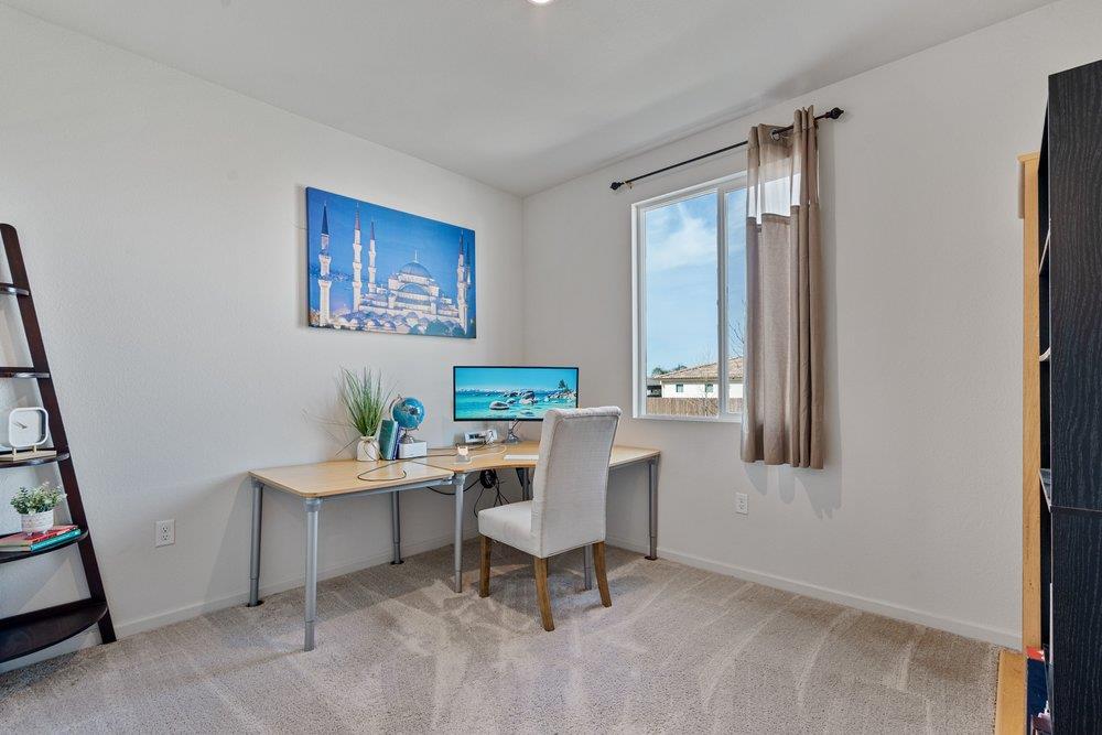 Detail Gallery Image 23 of 53 For 2111 Rosewood Dr, Hollister,  CA 95023 - 4 Beds | 2/1 Baths