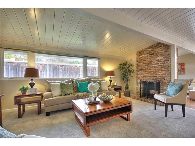 Detail Gallery Image 11 of 19 For 990 Amarillo Ave, Palo Alto,  CA 94303 - 5 Beds | 2 Baths