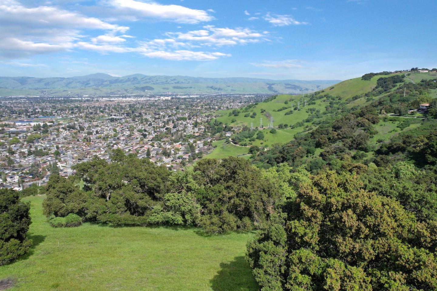 Detail Gallery Image 22 of 27 For 20011 Graystone Ln, San Jose,  CA 95120 - – Beds | – Baths