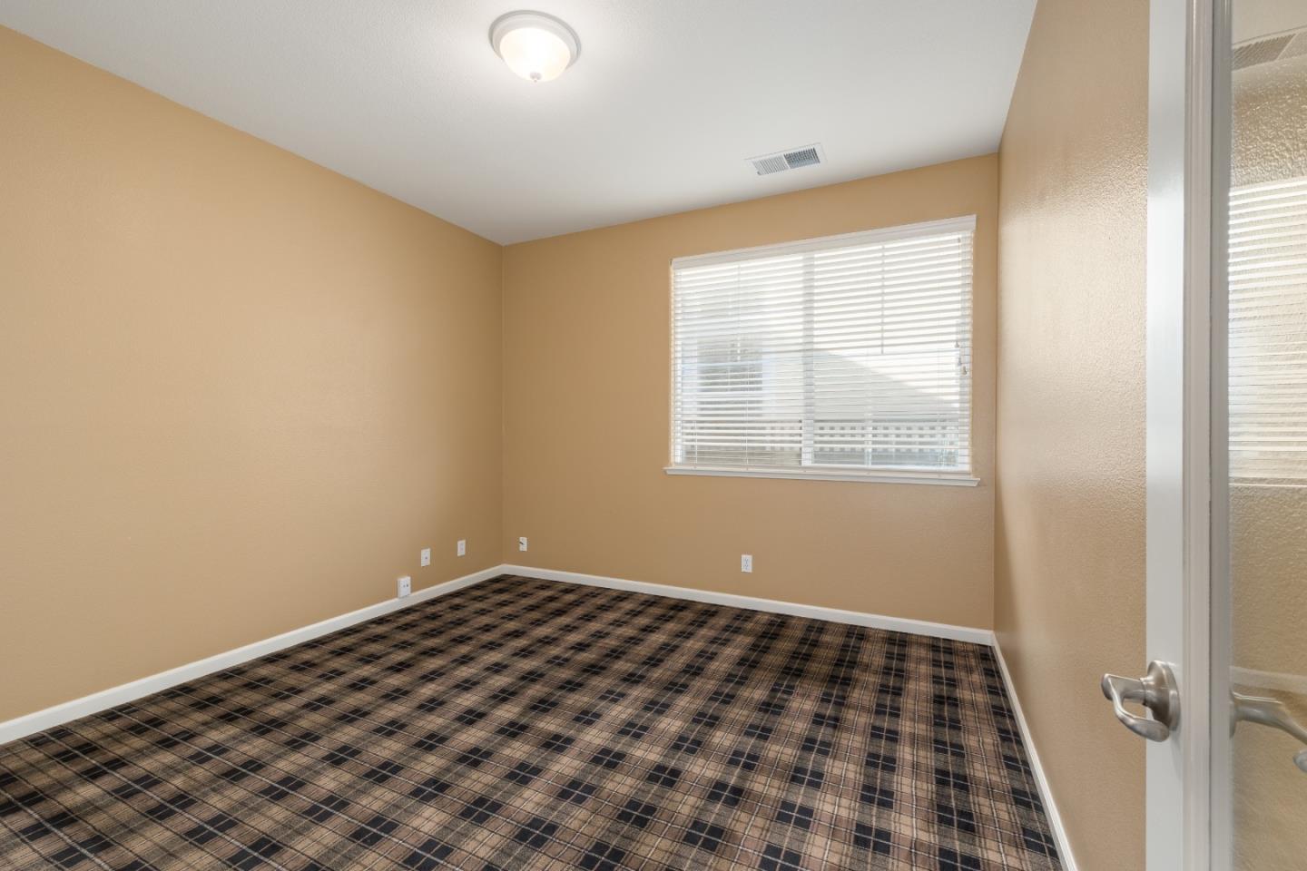 Detail Gallery Image 16 of 37 For 836 Delta Way, Watsonville,  CA 95076 - 3 Beds | 2 Baths