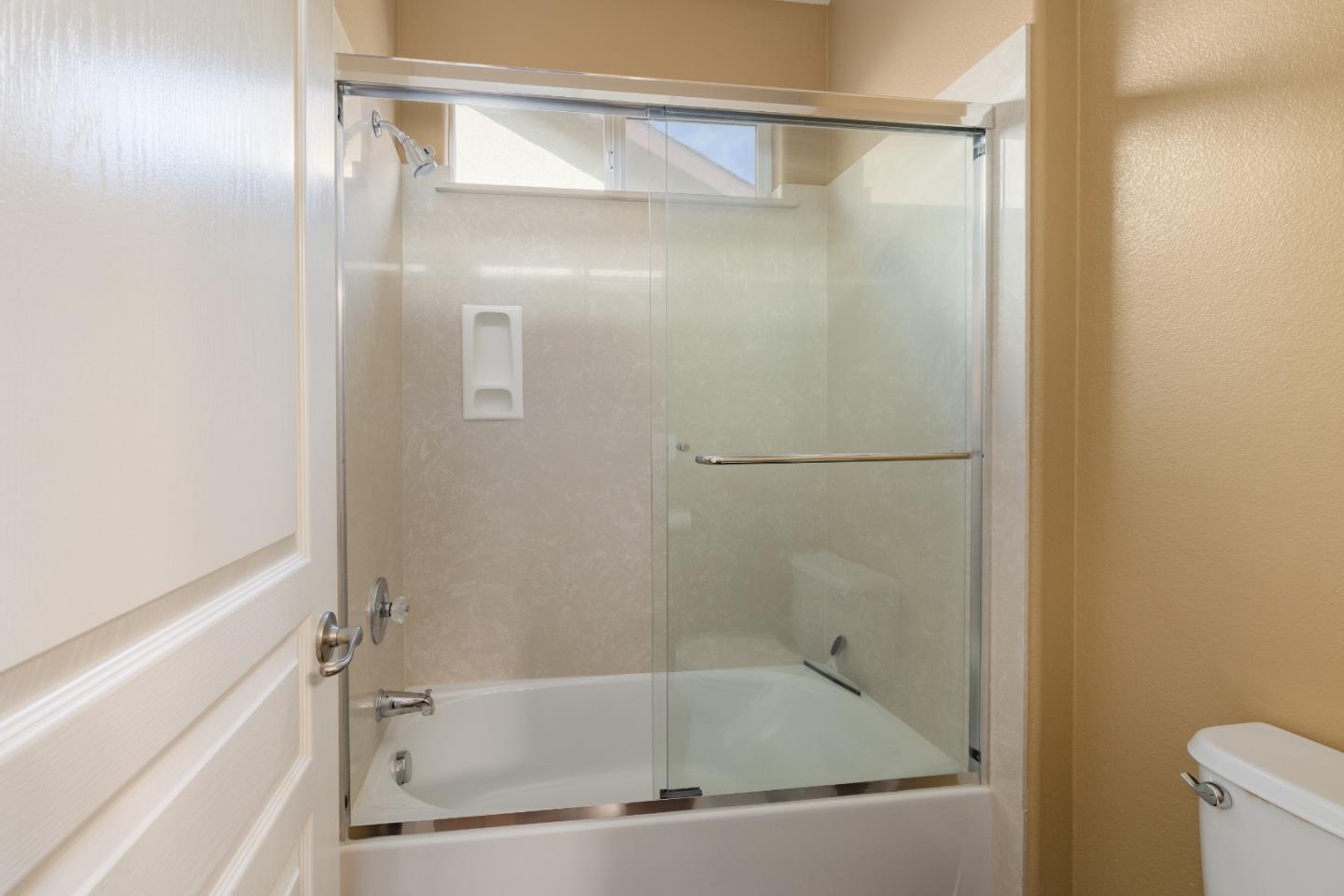 Detail Gallery Image 19 of 37 For 836 Delta Way, Watsonville,  CA 95076 - 3 Beds | 2 Baths