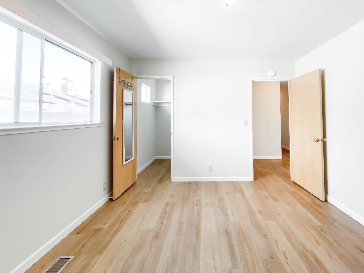 Detail Gallery Image 13 of 19 For 9 Ashton Ave, Millbrae,  CA 94030 - 3 Beds | 2 Baths