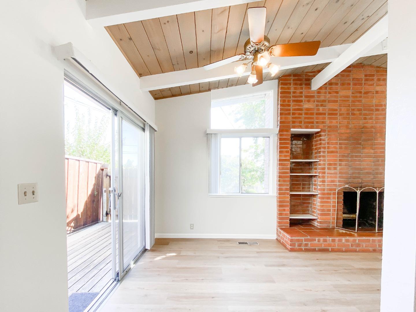 Detail Gallery Image 6 of 19 For 9 Ashton Ave, Millbrae,  CA 94030 - 3 Beds | 2 Baths