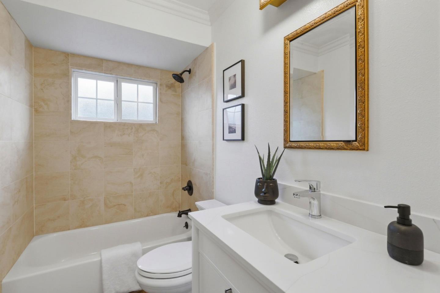 Detail Gallery Image 29 of 39 For 1688 Milroy Pl, San Jose,  CA 95124 - 4 Beds | 2/1 Baths