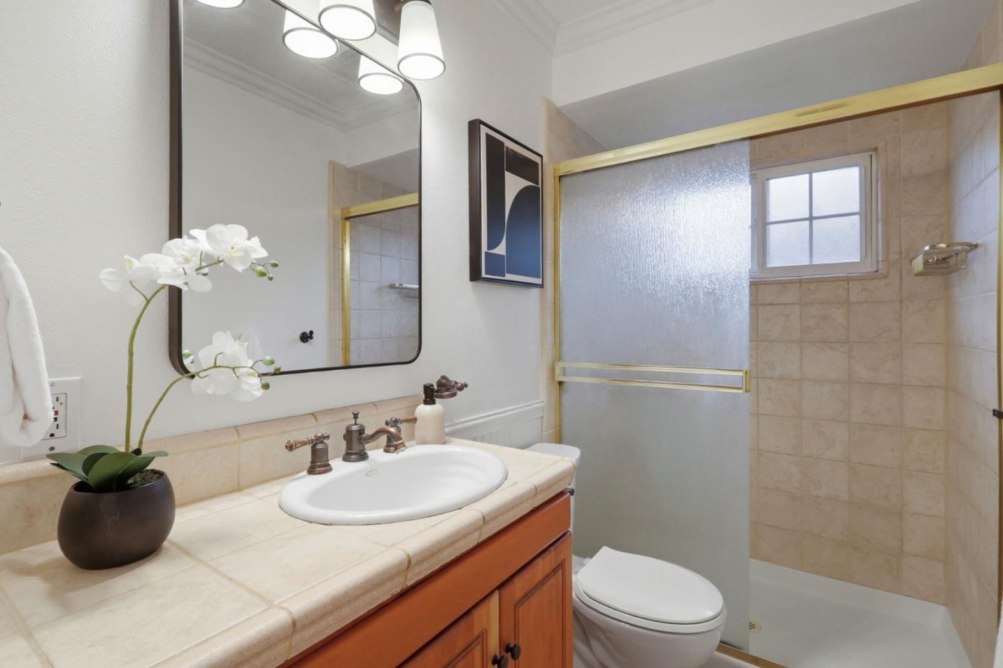 Detail Gallery Image 30 of 39 For 1688 Milroy Pl, San Jose,  CA 95124 - 4 Beds | 2/1 Baths