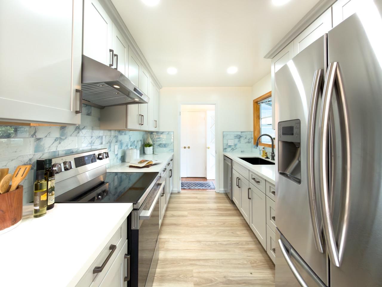 Detail Gallery Image 4 of 16 For 36255 Casey Ct, Newark,  CA 94560 - 3 Beds | 2 Baths