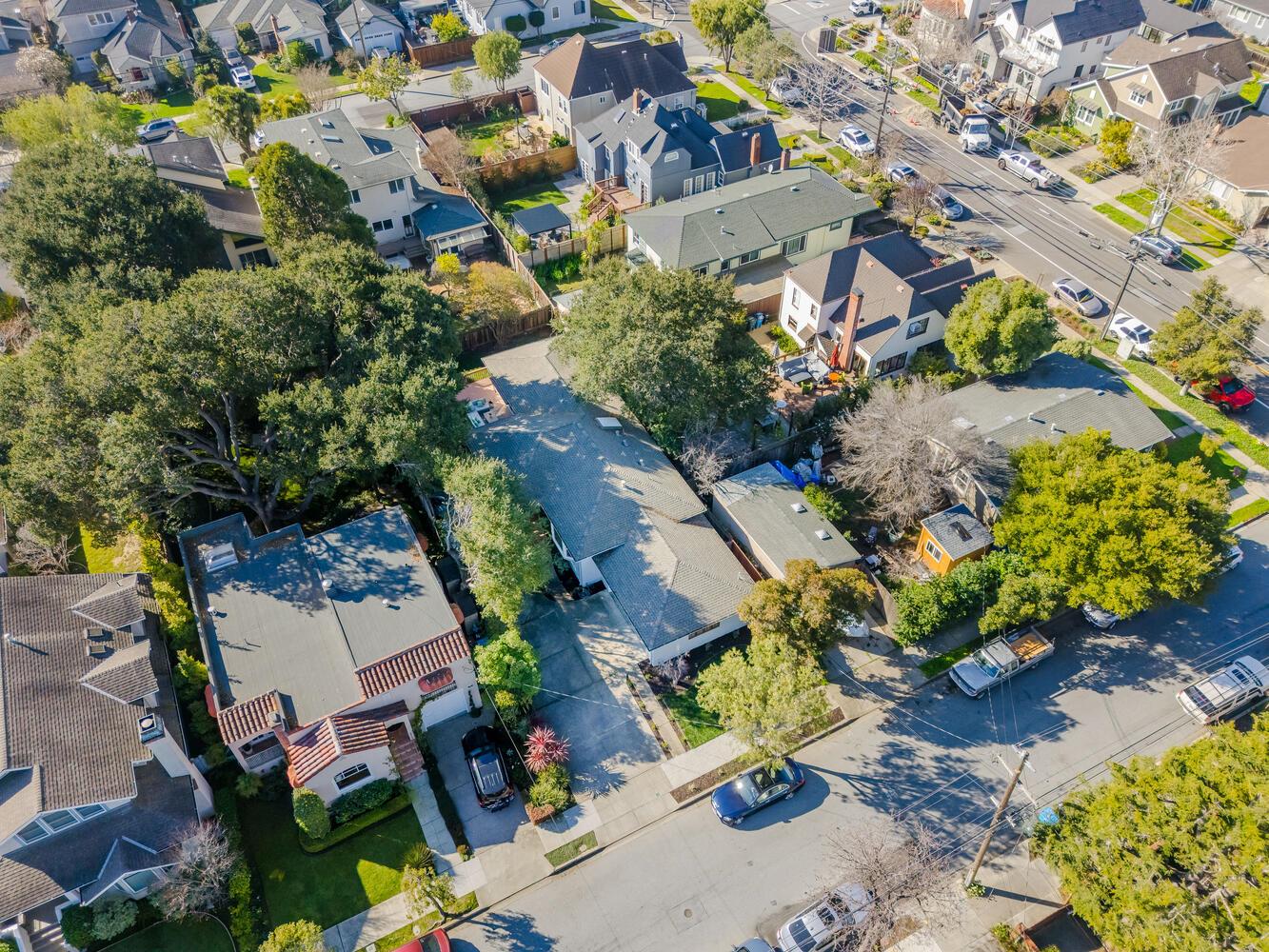 Detail Gallery Image 37 of 39 For 39 Victoria Rd, Burlingame,  CA 94010 - 2 Beds | 2 Baths