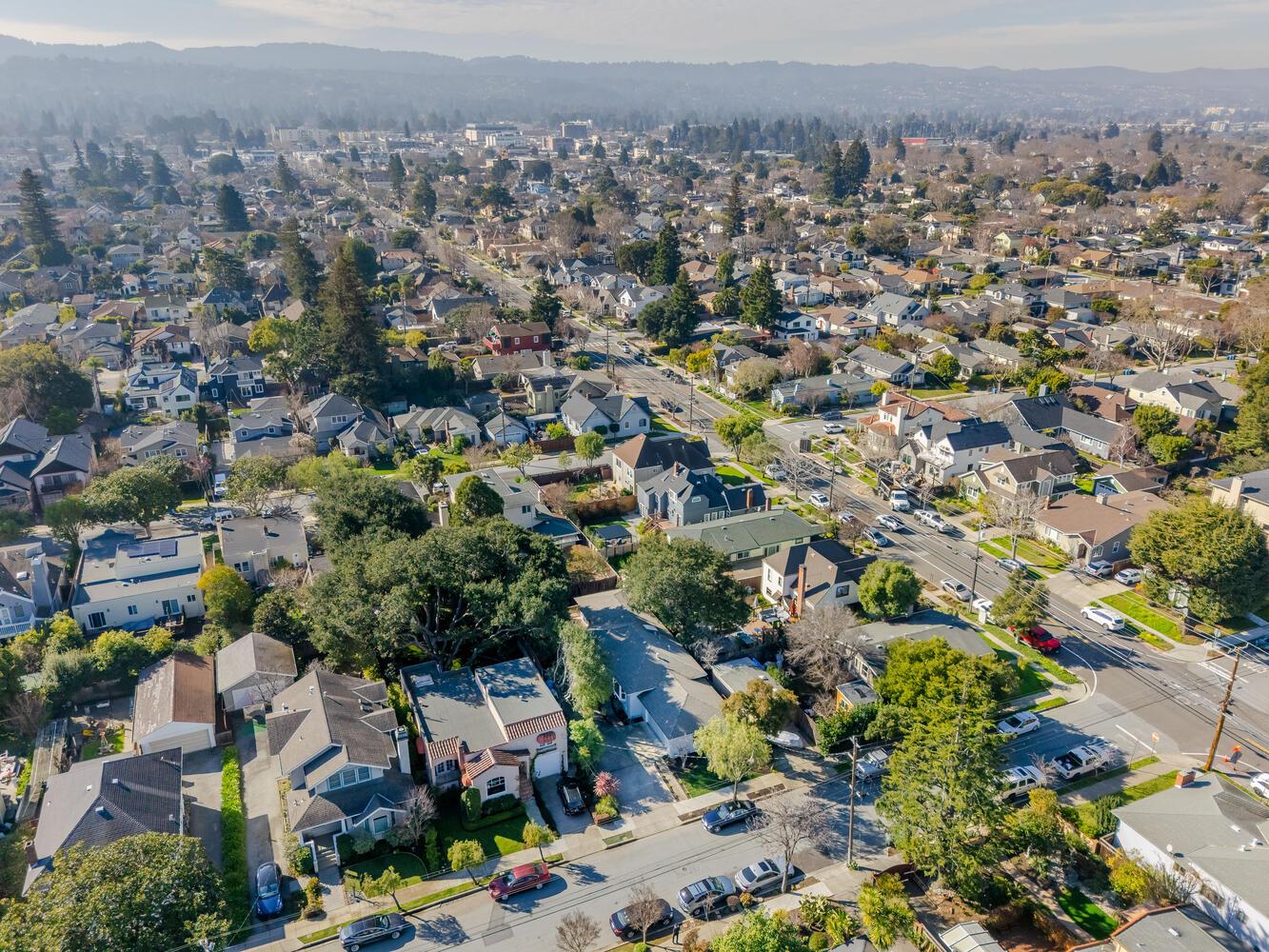 Detail Gallery Image 38 of 39 For 39 Victoria Rd, Burlingame,  CA 94010 - 2 Beds | 2 Baths