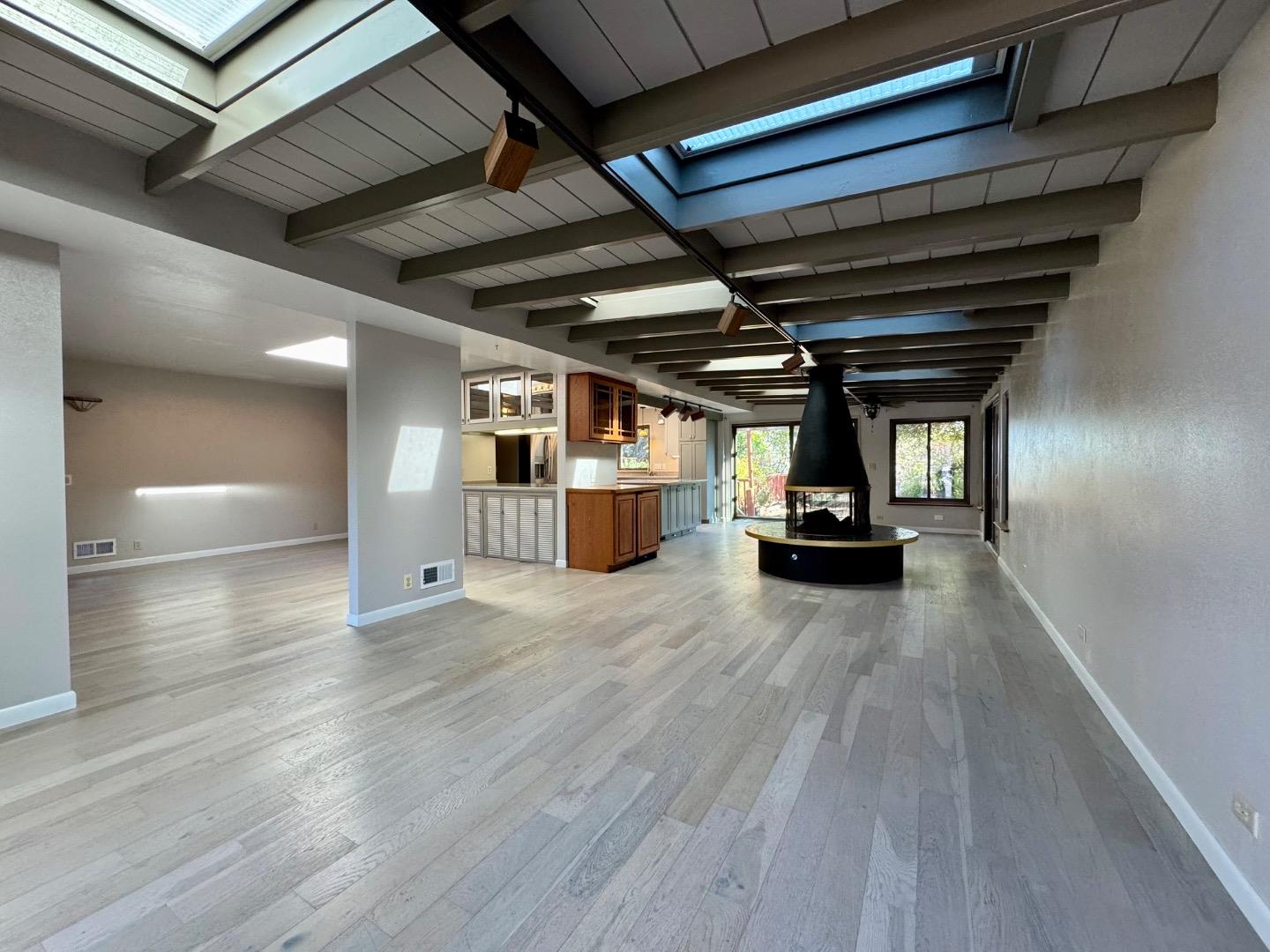 Detail Gallery Image 3 of 3 For 2411 Catalpa Way, San Bruno,  CA 94066 - 3 Beds | 2 Baths