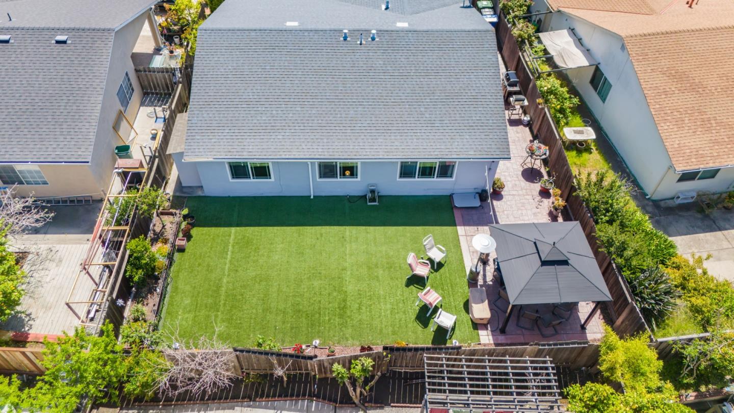 Detail Gallery Image 23 of 26 For 685 Parvin Dr, Milpitas,  CA 95035 - 4 Beds | 2 Baths