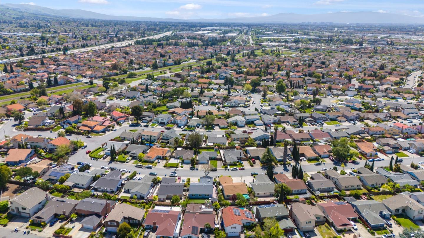 Detail Gallery Image 24 of 26 For 685 Parvin Dr, Milpitas,  CA 95035 - 4 Beds | 2 Baths