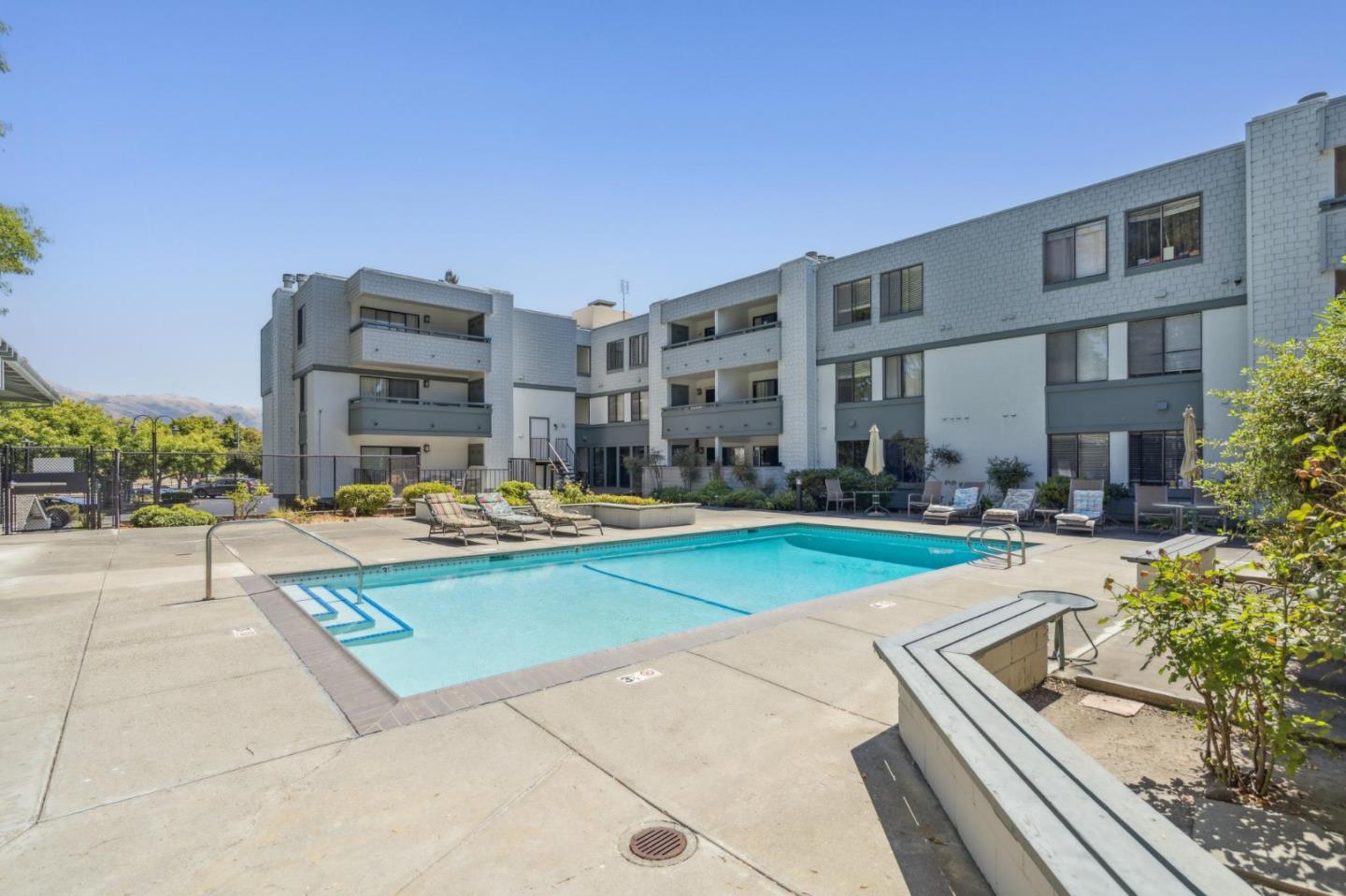 Detail Gallery Image 27 of 34 For 40425 Chapel Way #309,  Fremont,  CA 94538 - 2 Beds | 2 Baths