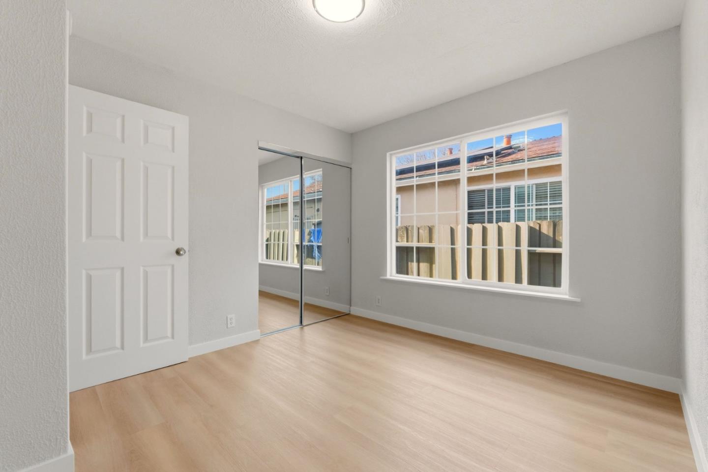 Detail Gallery Image 31 of 46 For 6761 Muscat Dr, San Jose,  CA 95119 - 4 Beds | 2 Baths