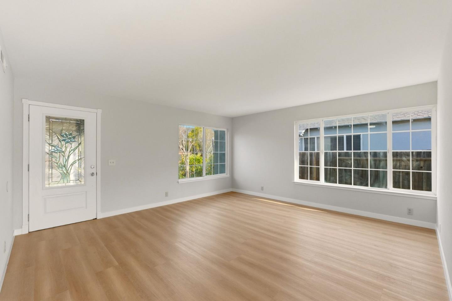 Detail Gallery Image 7 of 46 For 6761 Muscat Dr, San Jose,  CA 95119 - 4 Beds | 2 Baths