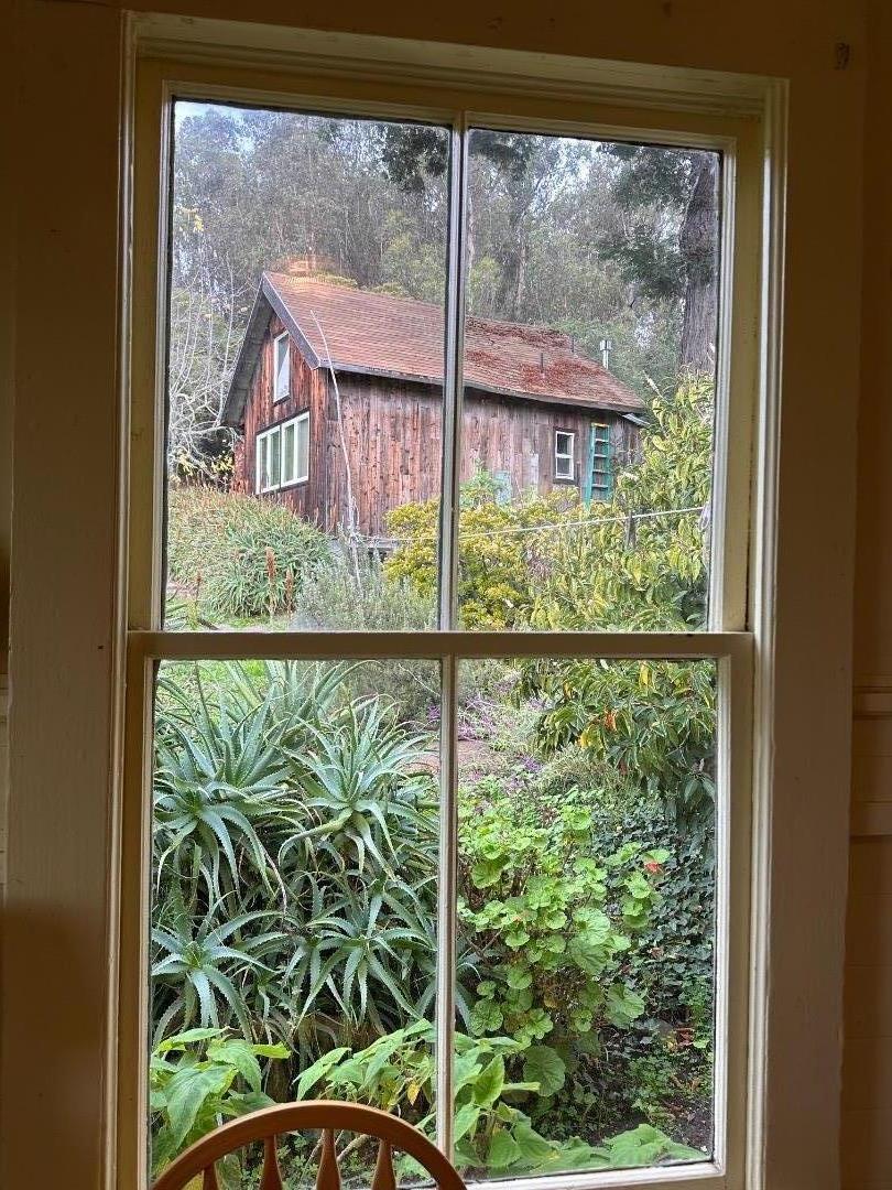 Detail Gallery Image 20 of 56 For 46 Valley View Rd, Watsonville,  CA 95076 - 5 Beds | 3 Baths