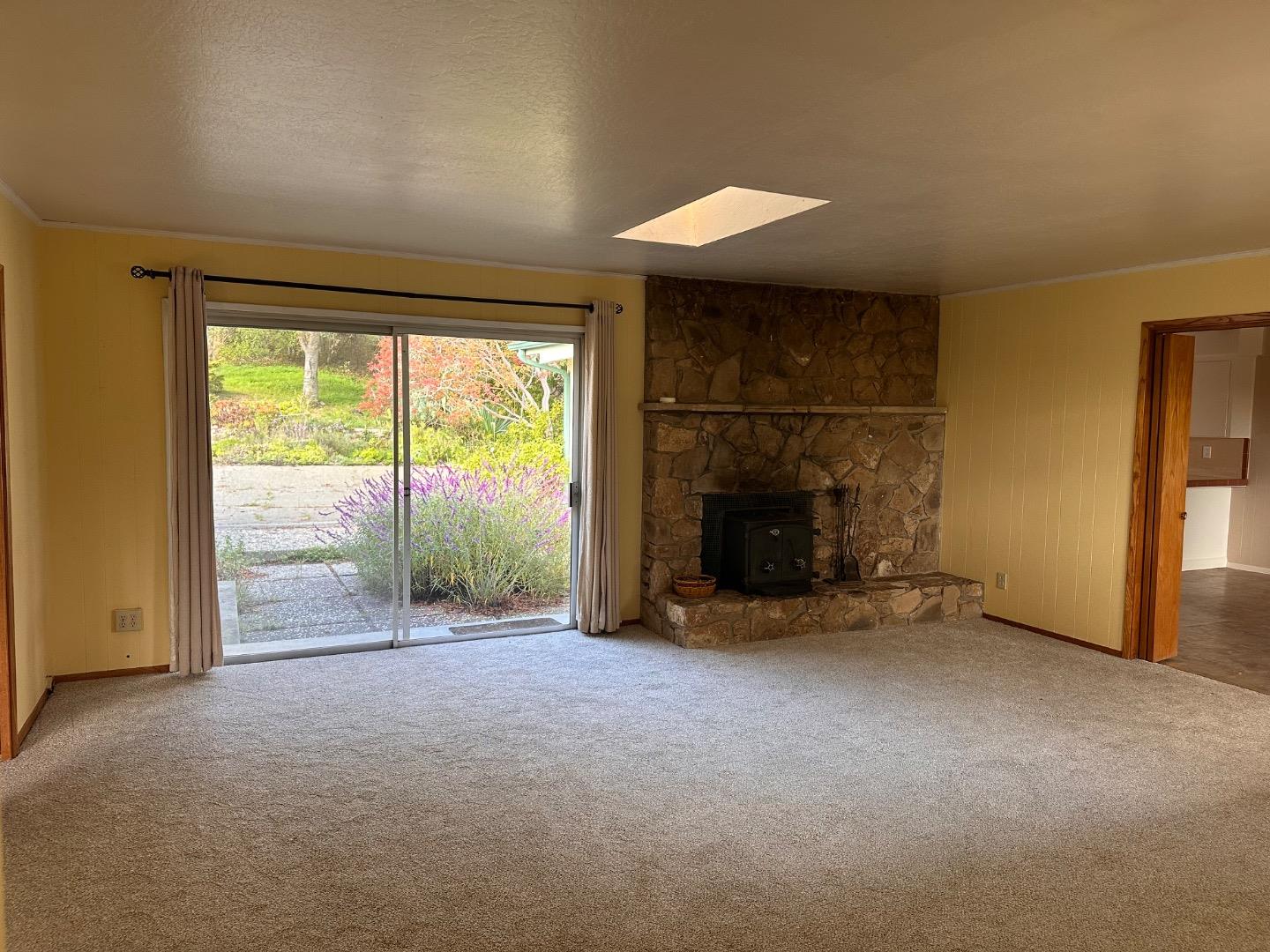 Detail Gallery Image 25 of 56 For 46 Valley View Rd, Watsonville,  CA 95076 - 5 Beds | 3 Baths