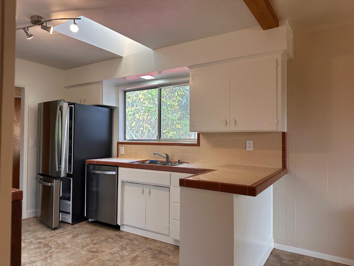 Detail Gallery Image 31 of 56 For 46 Valley View Rd, Watsonville,  CA 95076 - 5 Beds | 3 Baths