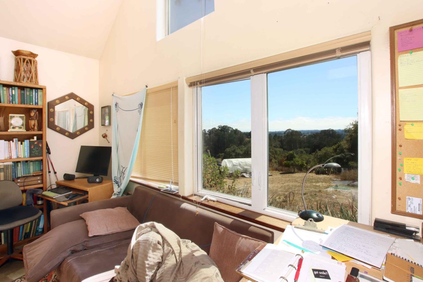 Detail Gallery Image 43 of 56 For 46 Valley View Rd, Watsonville,  CA 95076 - 5 Beds | 3 Baths