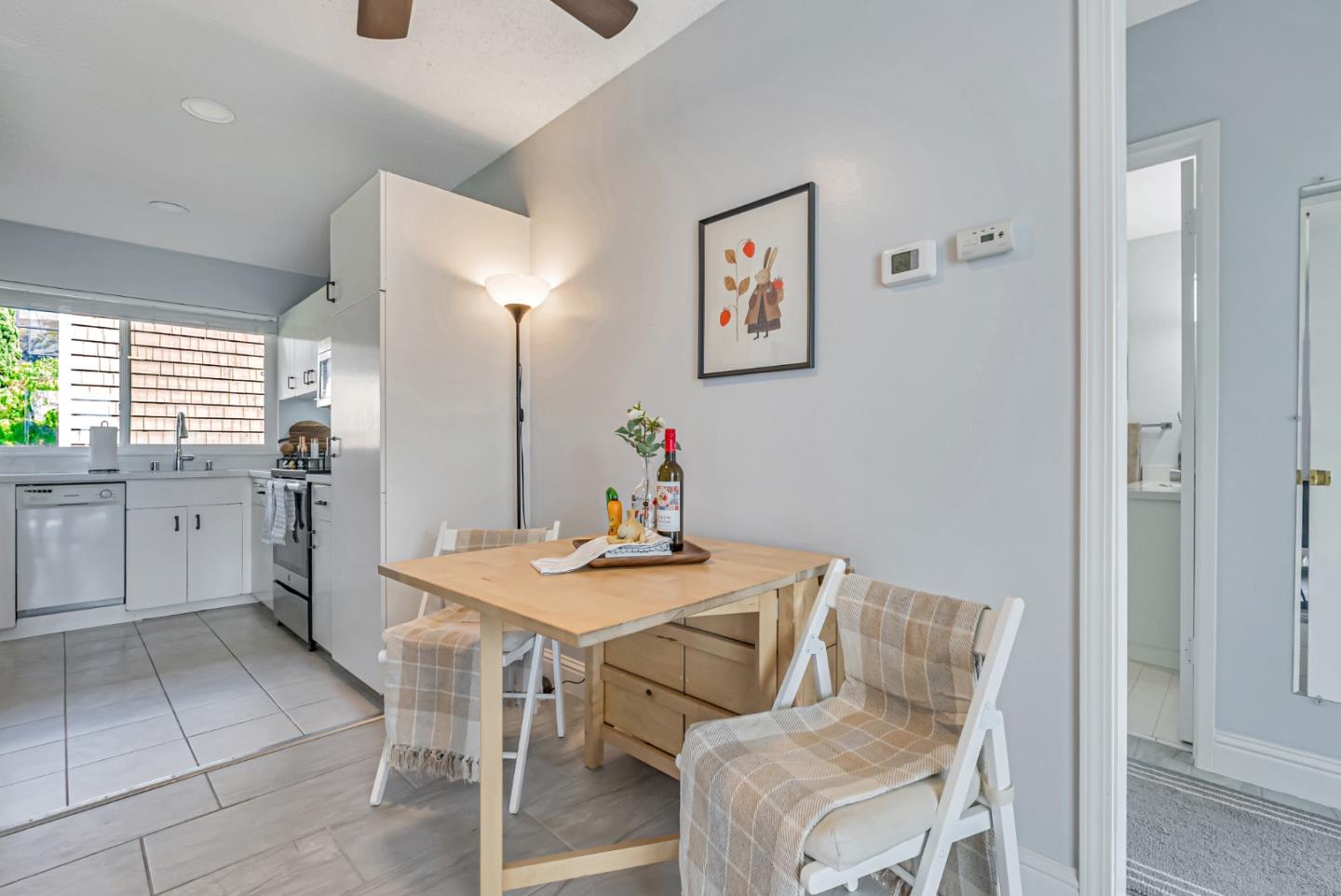 Detail Gallery Image 15 of 24 For 2601 College Ave #208,  Berkeley,  CA 94704 - 1 Beds | 1 Baths