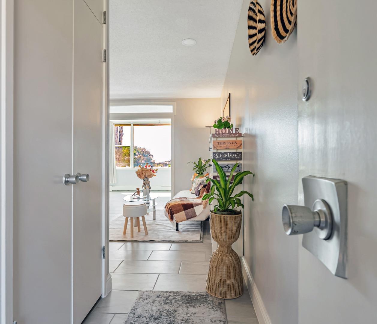 Detail Gallery Image 8 of 24 For 2601 College Ave #208,  Berkeley,  CA 94704 - 1 Beds | 1 Baths