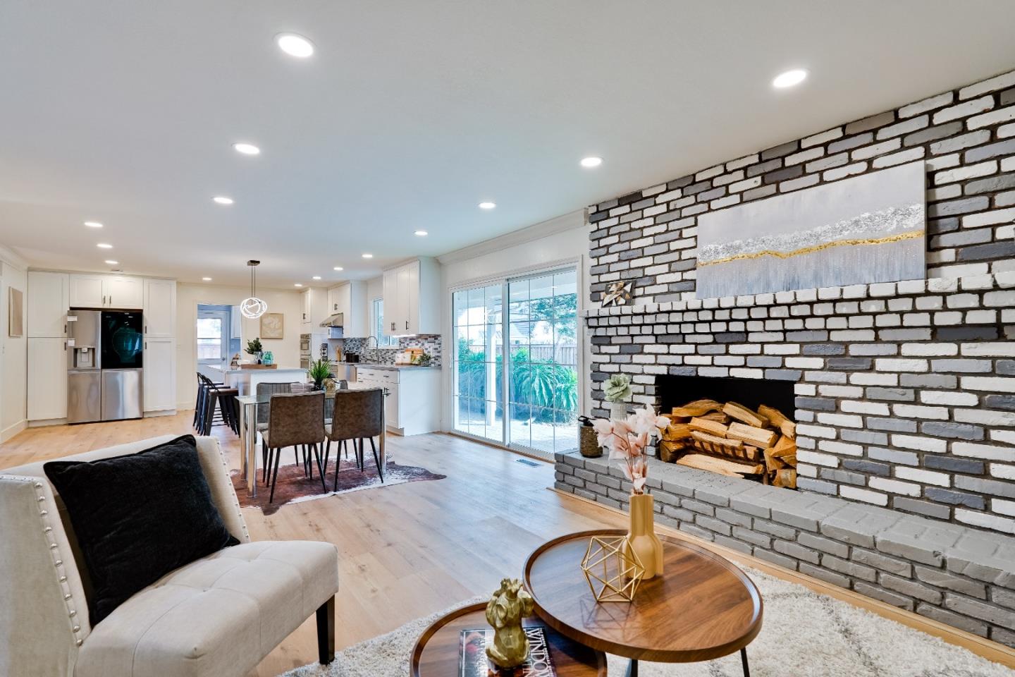 Detail Gallery Image 12 of 48 For 16925 Burgundy Ln, Morgan Hill,  CA 95037 - 4 Beds | 2/1 Baths