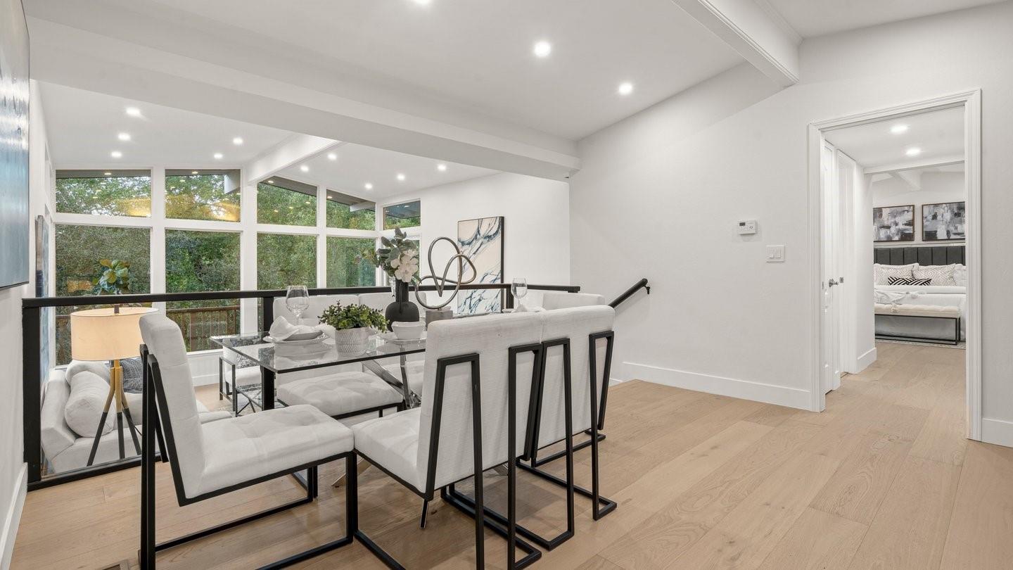 Detail Gallery Image 9 of 45 For 15499 Bohlman Rd, Saratoga,  CA 95070 - 3 Beds | 3 Baths