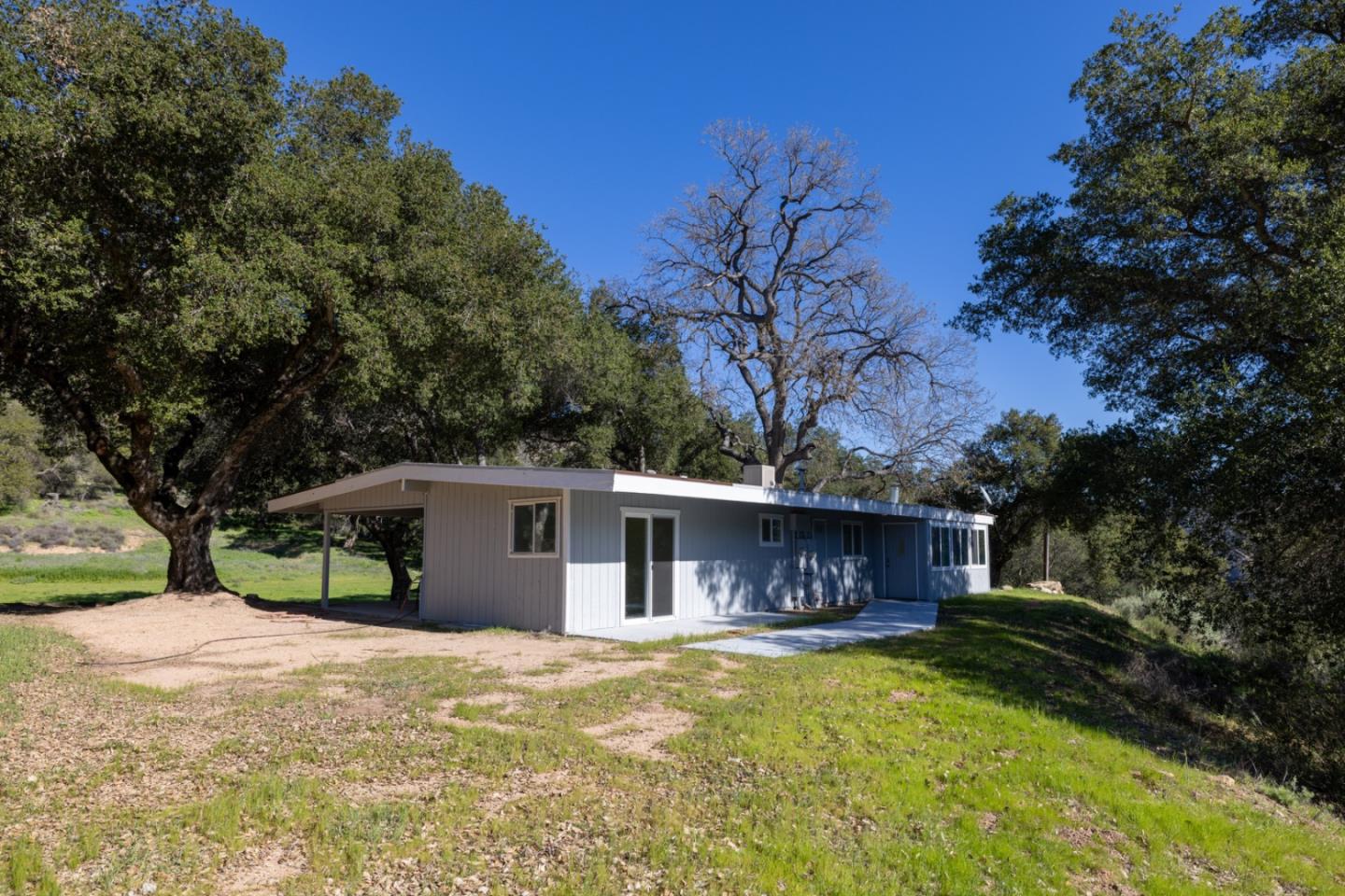 Detail Gallery Image 9 of 37 For 47292 Arroyo Seco Rd, Greenfield,  CA 93927 - 2 Beds | 1 Baths