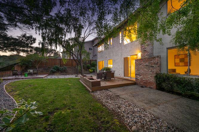 Detail Gallery Image 37 of 47 For 1413 Parkwood Dr, San Mateo,  CA 94403 - 3 Beds | 2/1 Baths