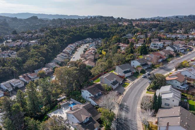 Detail Gallery Image 45 of 47 For 1413 Parkwood Dr, San Mateo,  CA 94403 - 3 Beds | 2/1 Baths