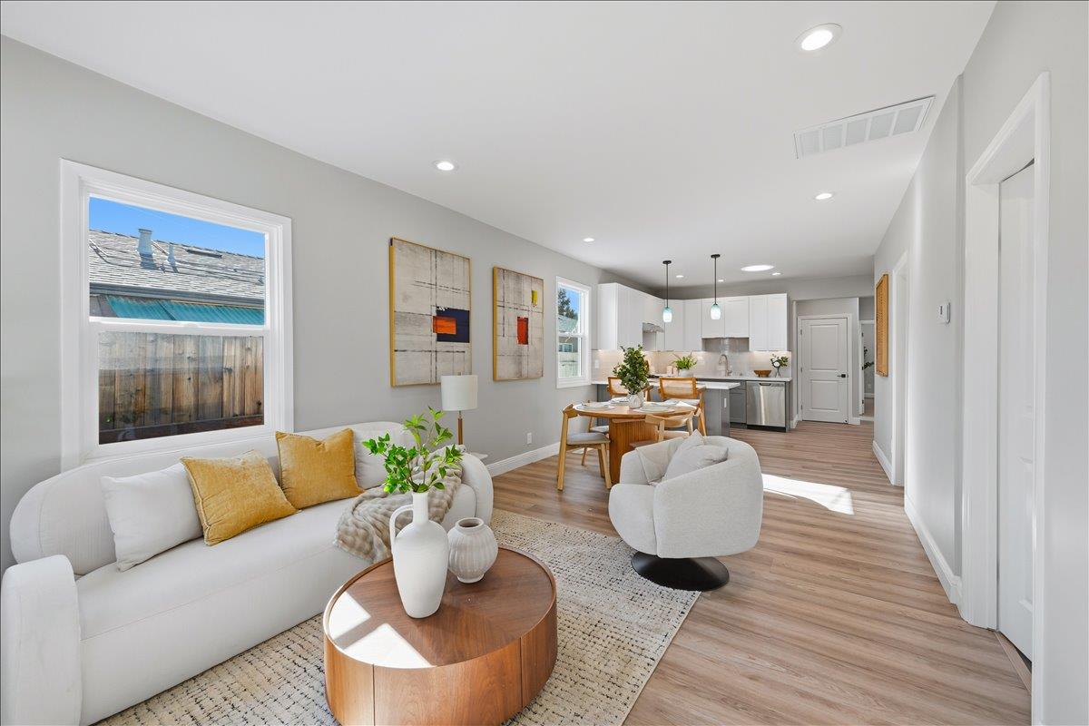 Detail Gallery Image 4 of 65 For 975 Prevost St, San Jose,  CA 95125 - 6 Beds | 5 Baths