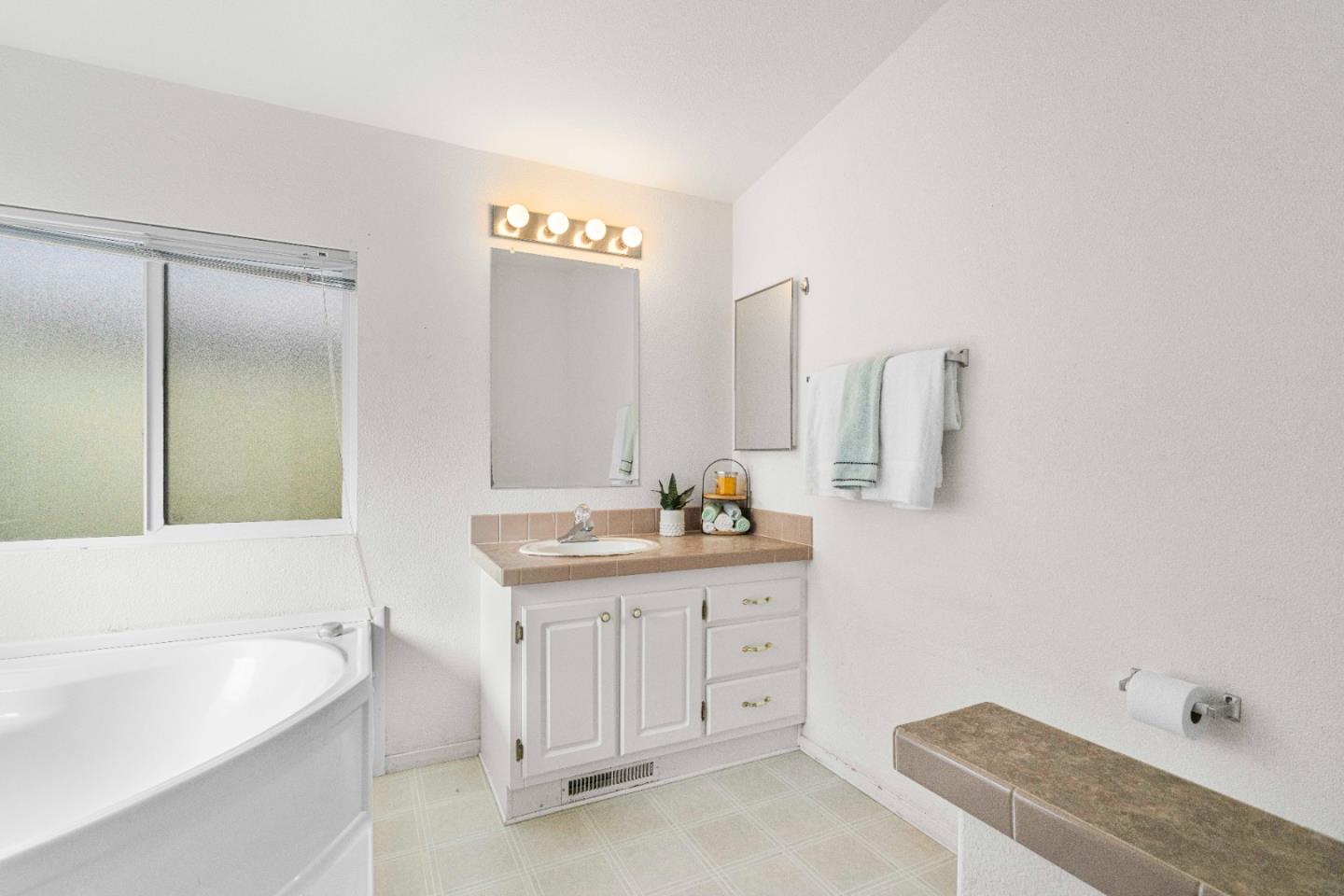 Detail Gallery Image 20 of 28 For 3 Lighthouse Rd #03,  Half Moon Bay,  CA 94019 - 2 Beds | 2 Baths