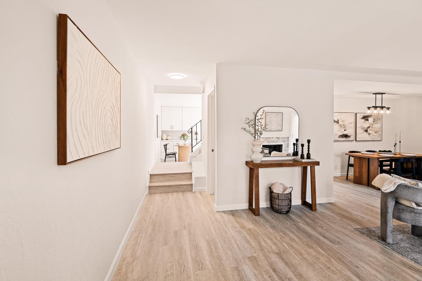 Detail Gallery Image 2 of 44 For 2555 Olmstead Ct, South San Francisco,  CA 94080 - 3 Beds | 2/1 Baths