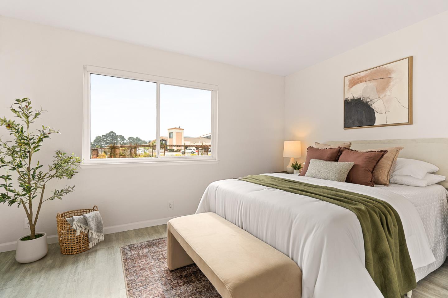 Detail Gallery Image 24 of 44 For 2555 Olmstead Ct, South San Francisco,  CA 94080 - 3 Beds | 2/1 Baths