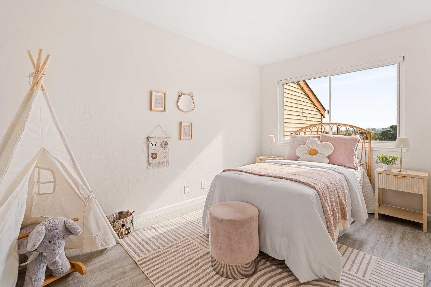 Detail Gallery Image 28 of 44 For 2555 Olmstead Ct, South San Francisco,  CA 94080 - 3 Beds | 2/1 Baths