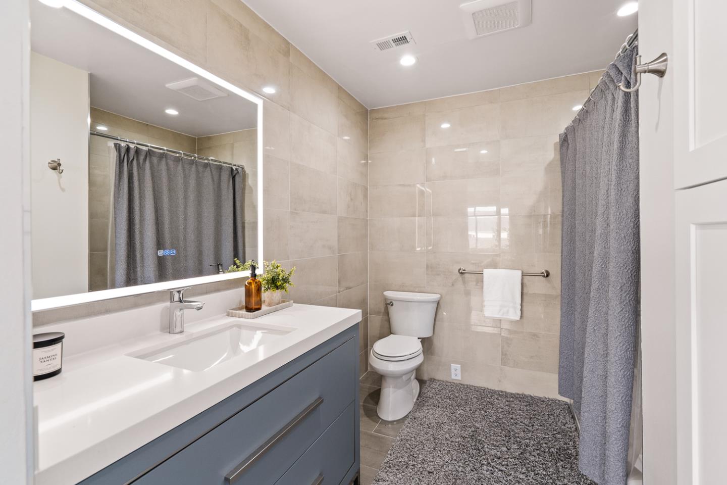 Detail Gallery Image 34 of 44 For 2555 Olmstead Ct, South San Francisco,  CA 94080 - 3 Beds | 2/1 Baths